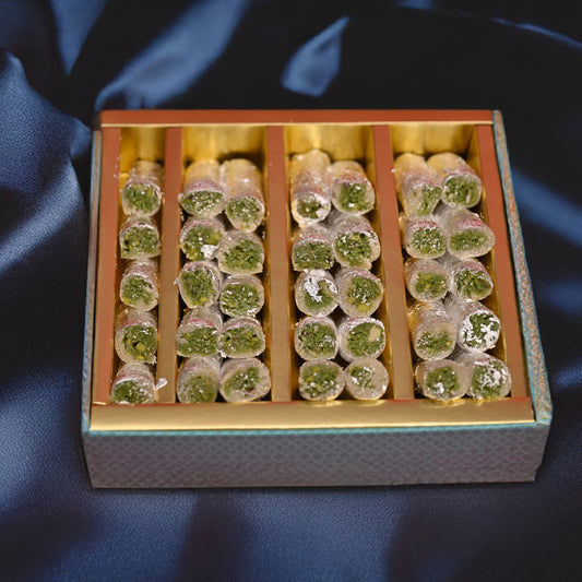 Kaju Pista Roll