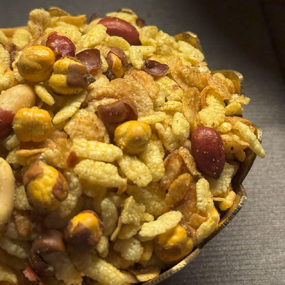 Khatta Meetha Roasted Poha Chana