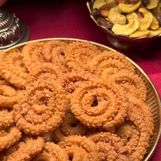 Moong Chakli
